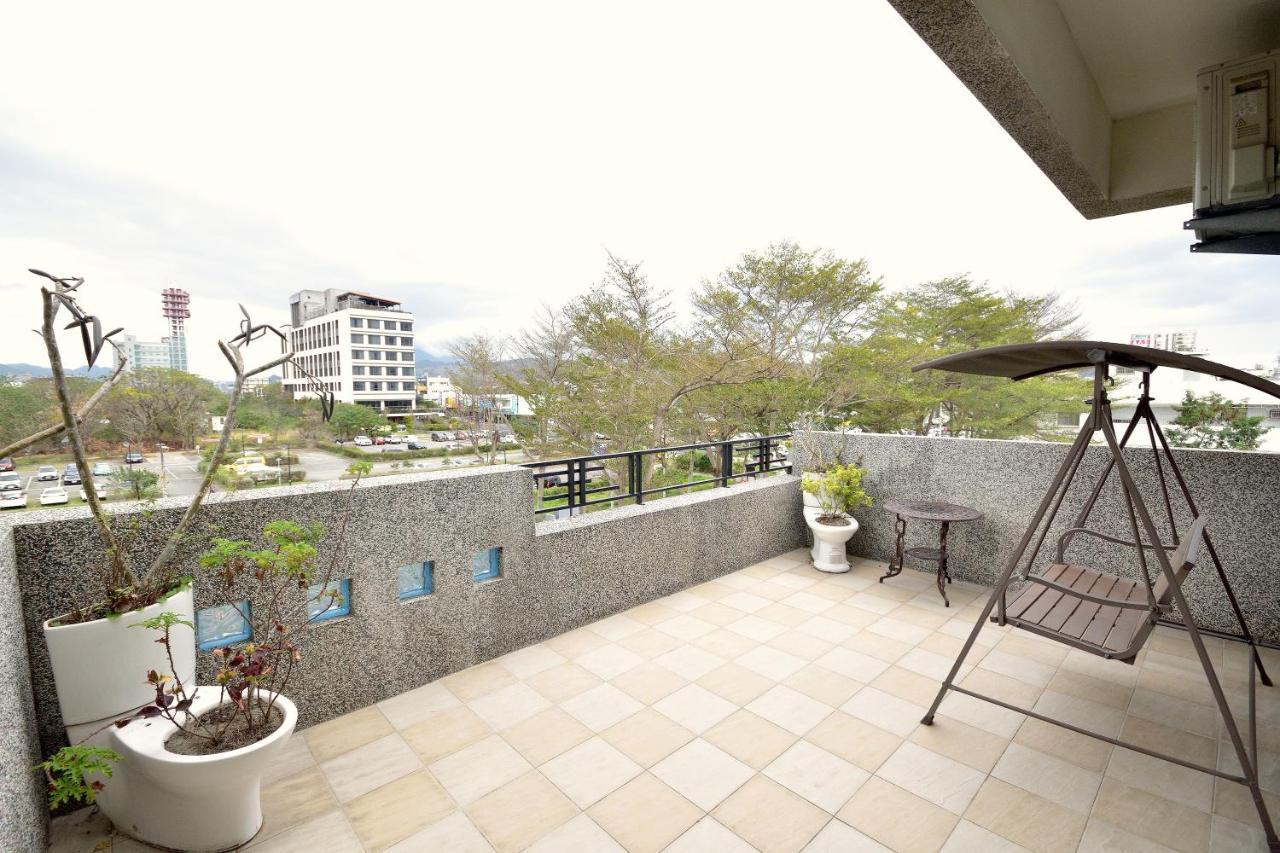 Moon Villa B&B Taitung المظهر الخارجي الصورة